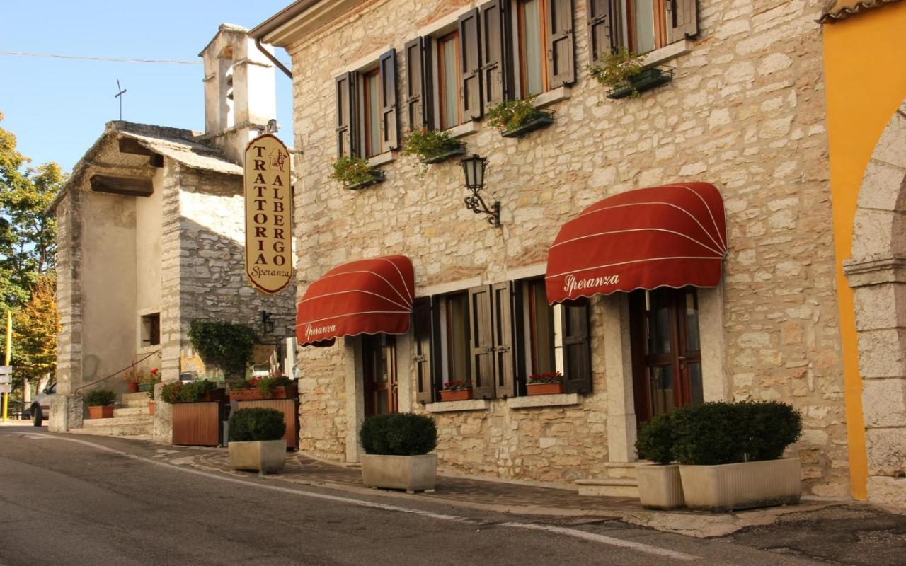 Albergo Speranza Spiazzi Di Monte Baldo Spiazzi Di Caprino Εξωτερικό φωτογραφία
